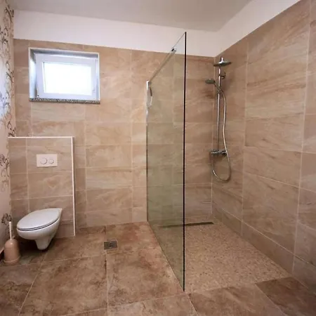 Family Friendly House With A Swimming Pool - 22902 Holiday home Vodice